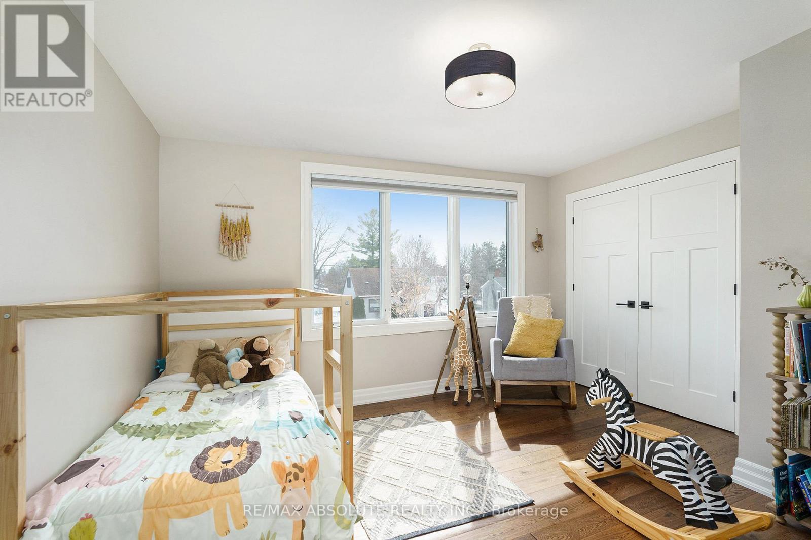 35 St Claire Avenue, Ottawa, Ontario  K2G 2A1 - Photo 20 - X12914644