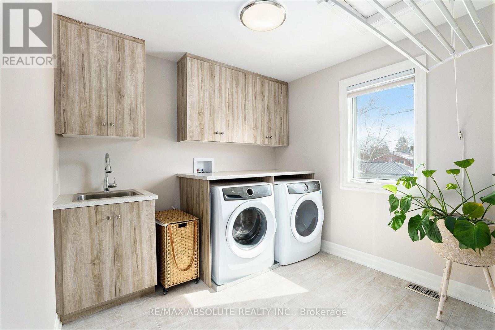 35 St Claire Avenue, Ottawa, Ontario  K2G 2A1 - Photo 23 - X12914644