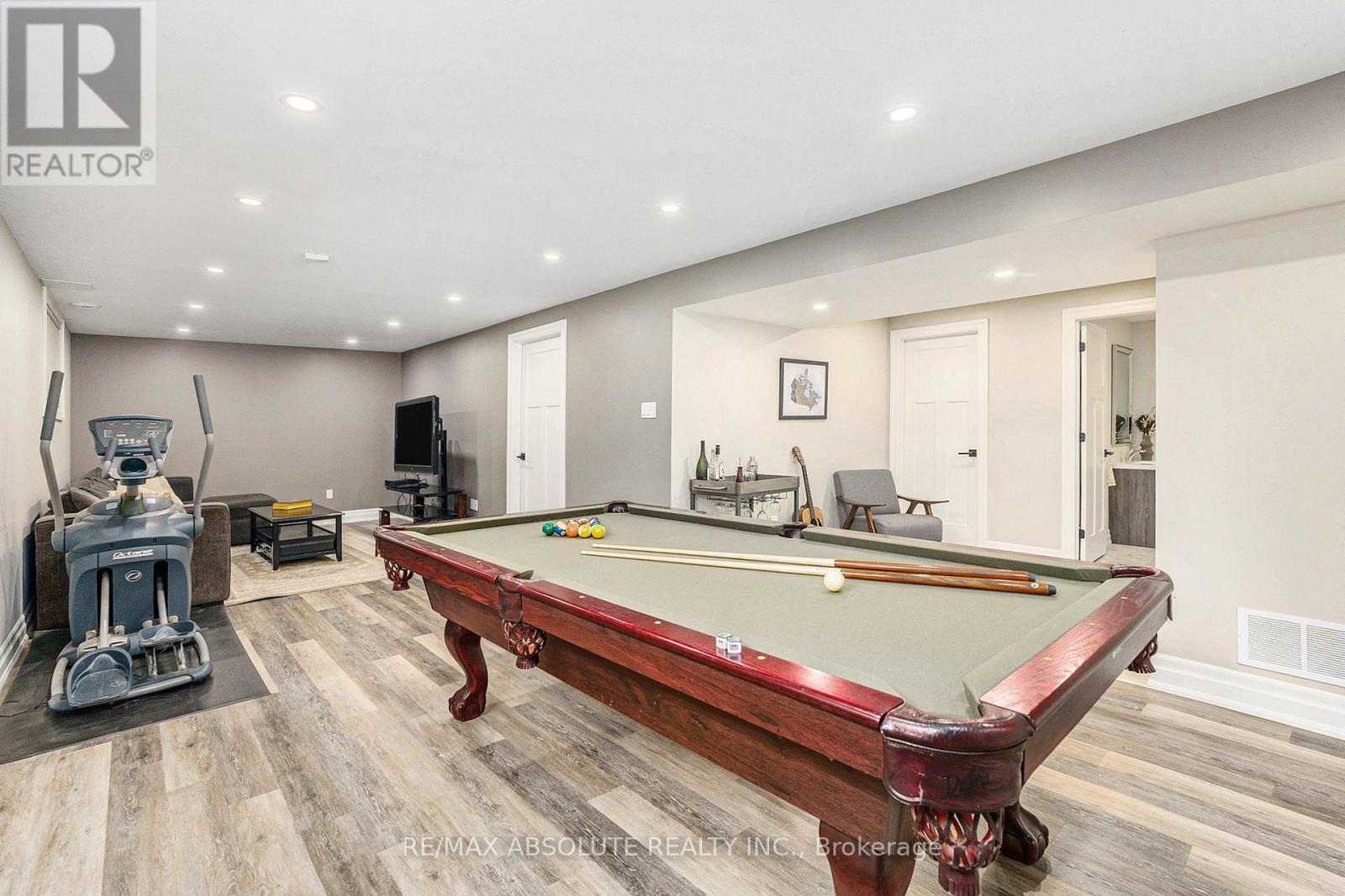 35 St Claire Avenue, Ottawa, Ontario  K2G 2A1 - Photo 24 - X12914644