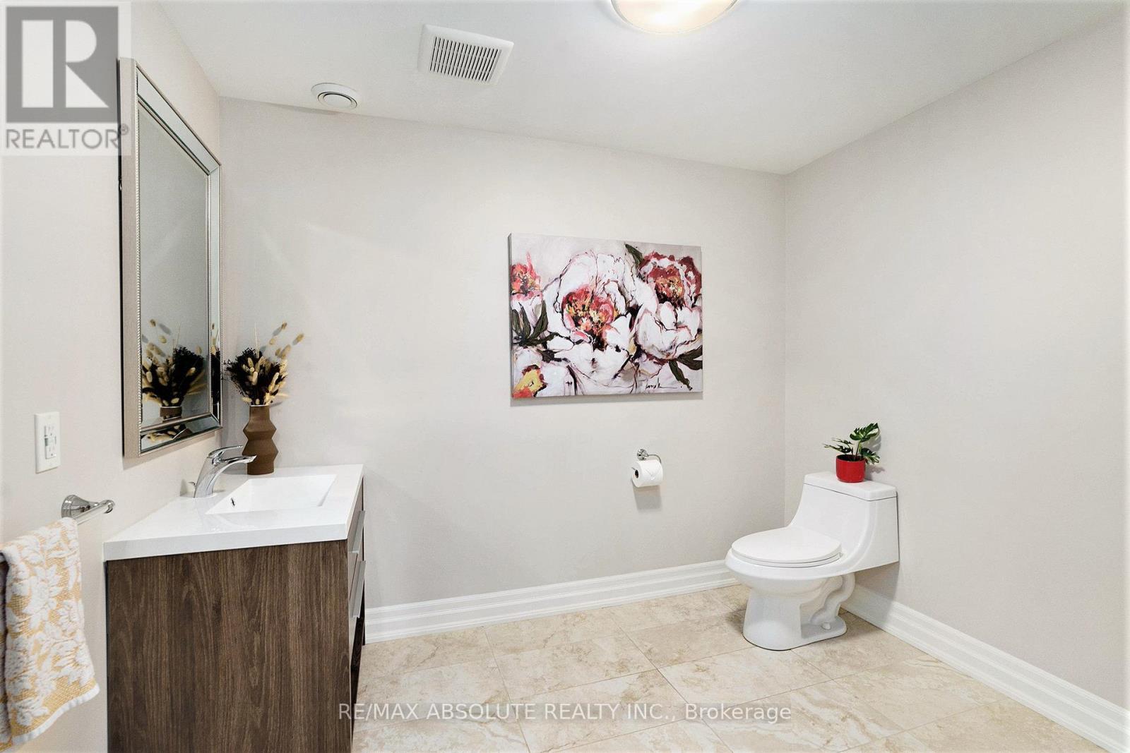 35 St Claire Avenue, Ottawa, Ontario  K2G 2A1 - Photo 27 - X12914644