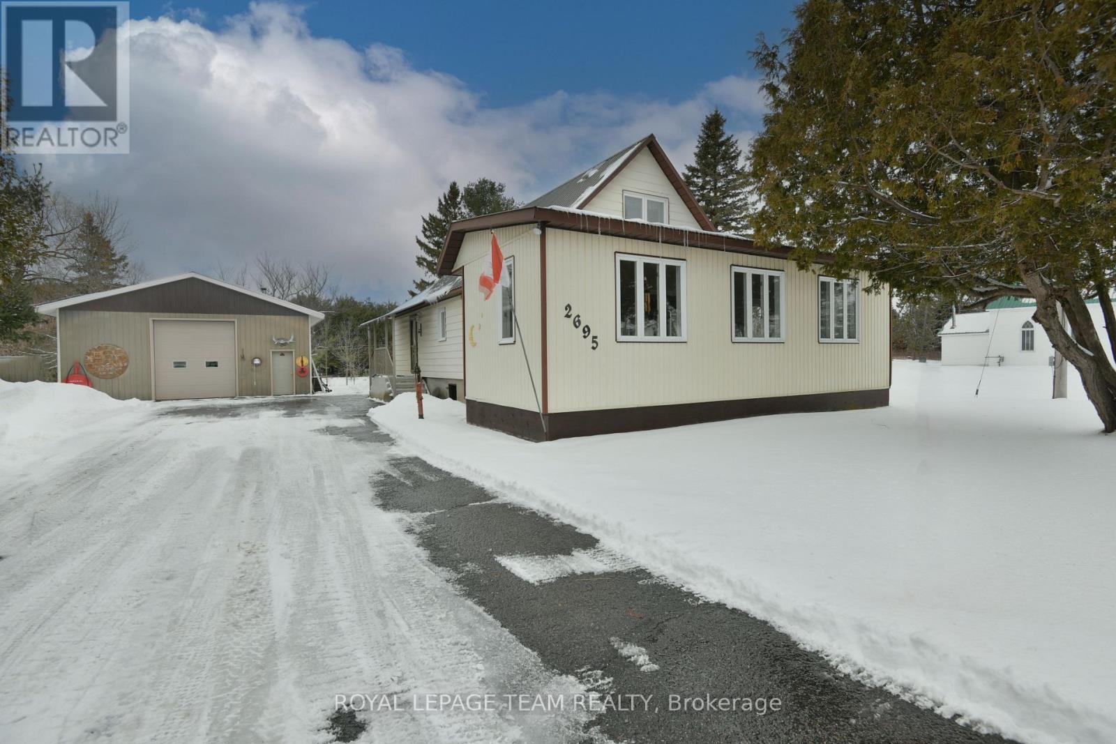 2695 DUNROBIN ROAD, ottawa, Ontario