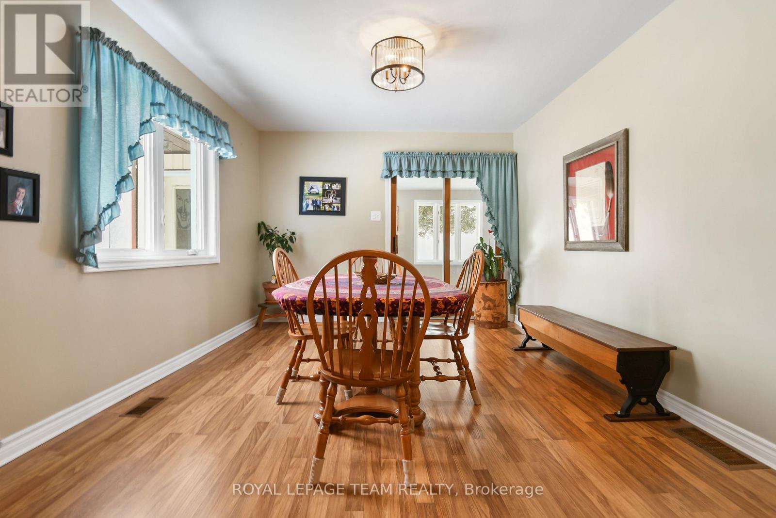 2695 Dunrobin Road, Ottawa, Ontario  K0A 1T0 - Photo 10 - X12914662