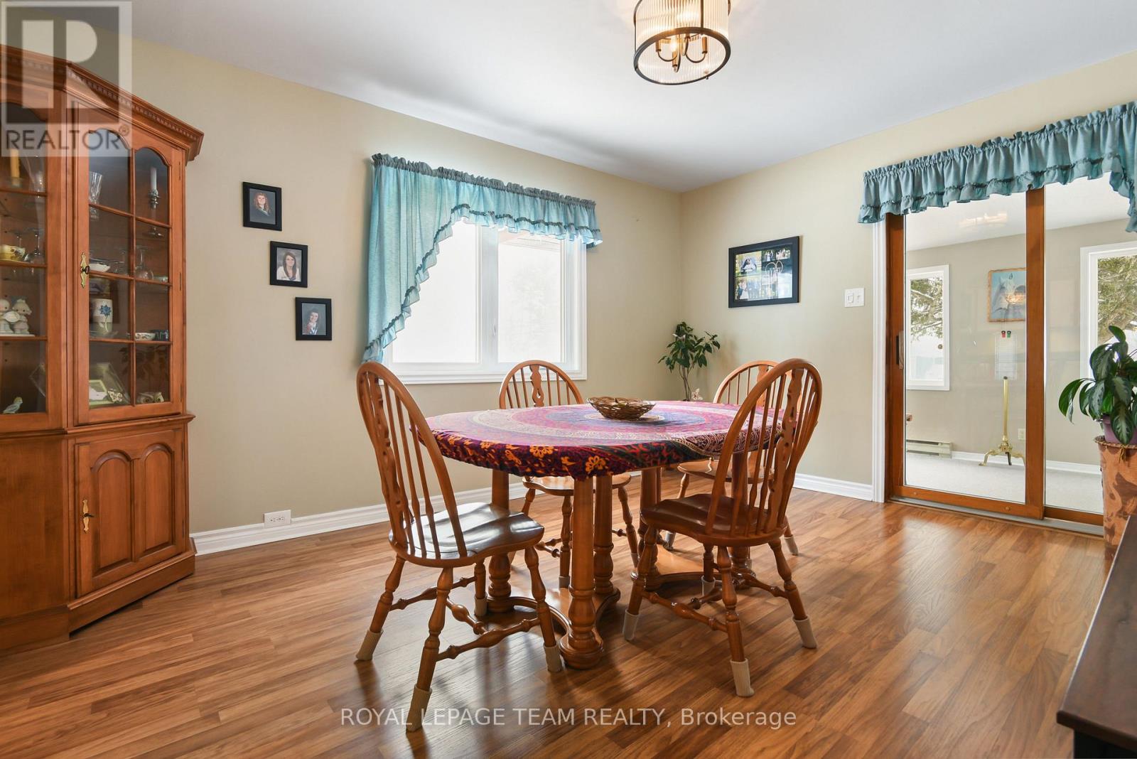 2695 Dunrobin Road, Ottawa, Ontario  K0A 1T0 - Photo 9 - X12914662