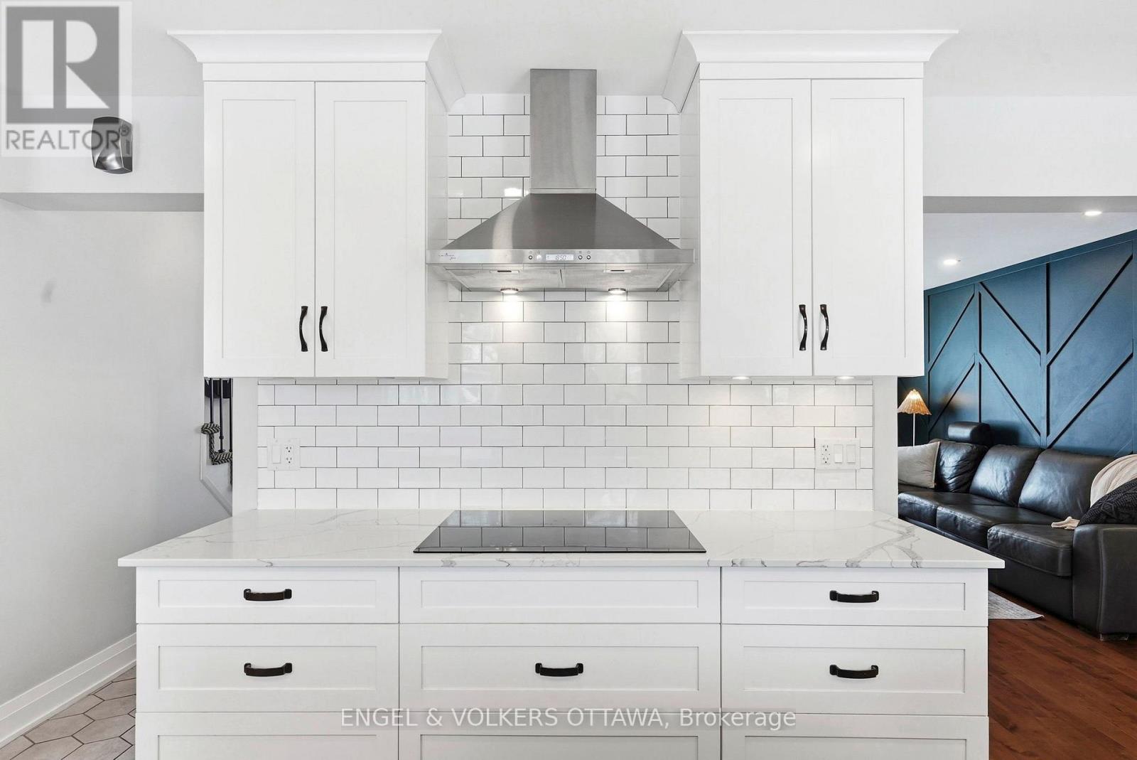 12 Mancil Drive, Ottawa, Ontario  K2J 2J5 - Photo 11 - X12914790