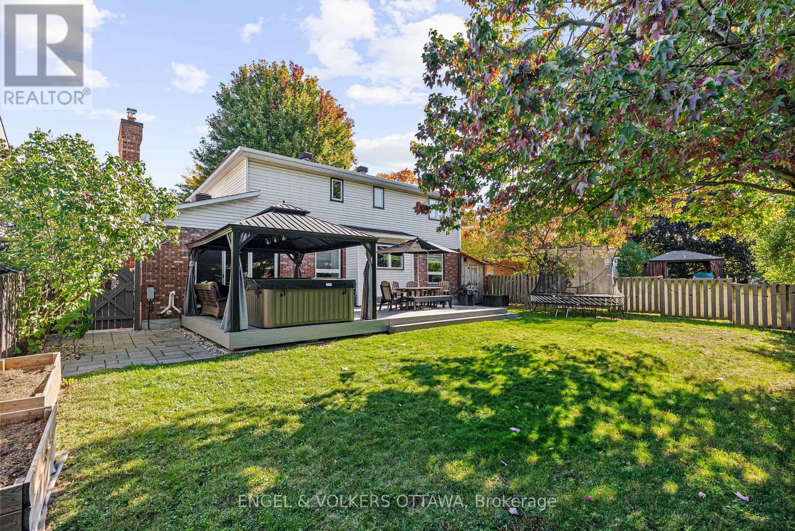 12 Mancil Drive, Ottawa, Ontario  K2J 2J5 - Photo 41 - X12914790