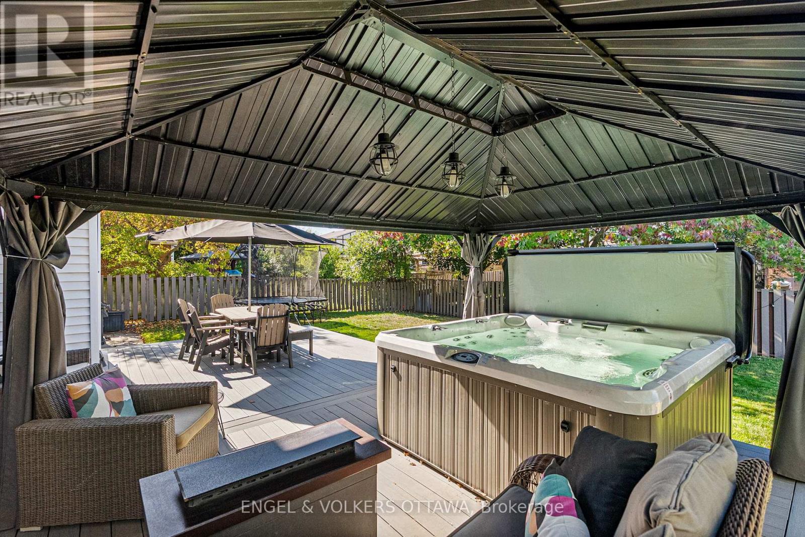 12 Mancil Drive, Ottawa, Ontario  K2J 2J5 - Photo 49 - X12914790