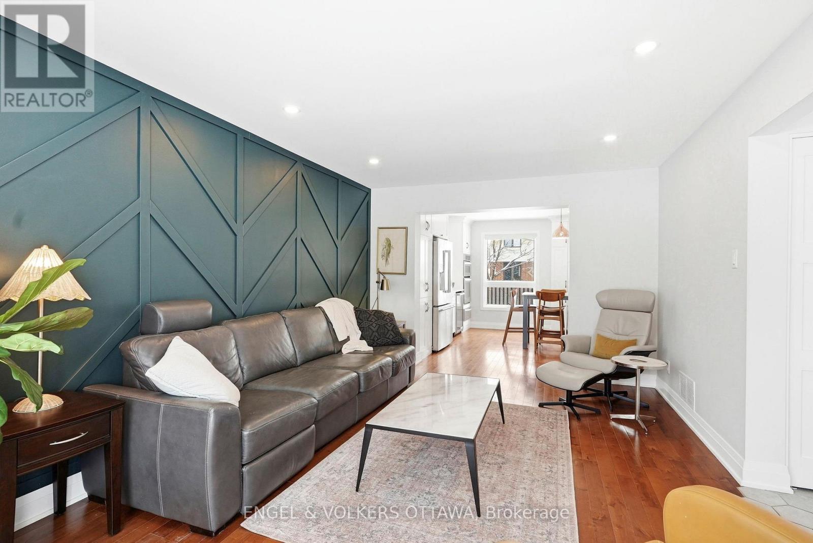 12 Mancil Drive, Ottawa, Ontario  K2J 2J5 - Photo 6 - X12914790