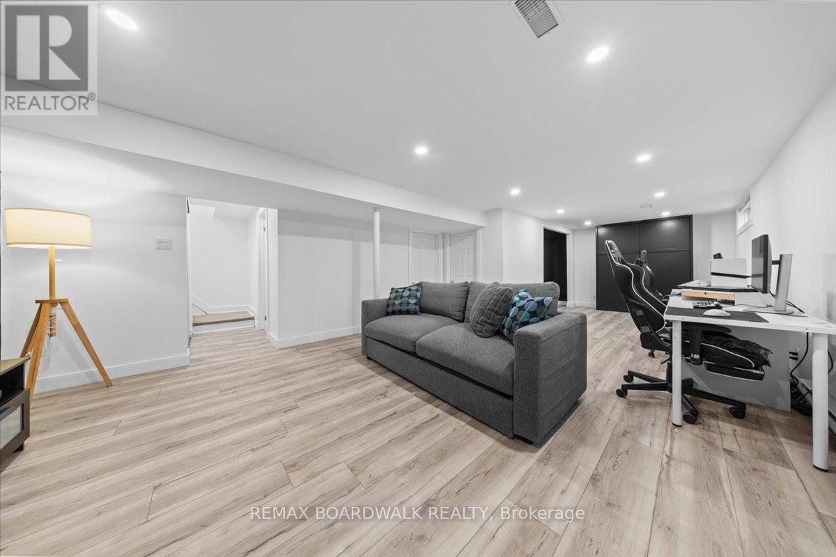 7 Gagnon Court, Ottawa, Ontario  K2K 1A7 - Photo 27 - X12914866