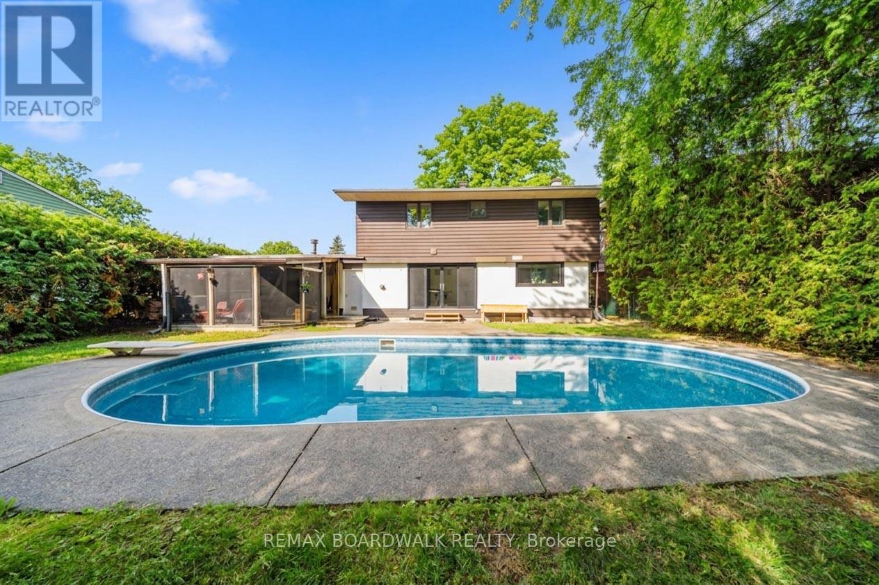 7 Gagnon Court, Ottawa, Ontario  K2K 1A7 - Photo 31 - X12914866