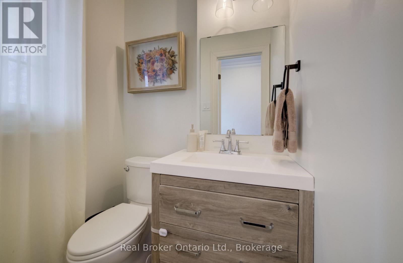 22 - 2022 Atkinson Drive, Burlington, Ontario  L7M 4H6 - Photo 16 - W12914786