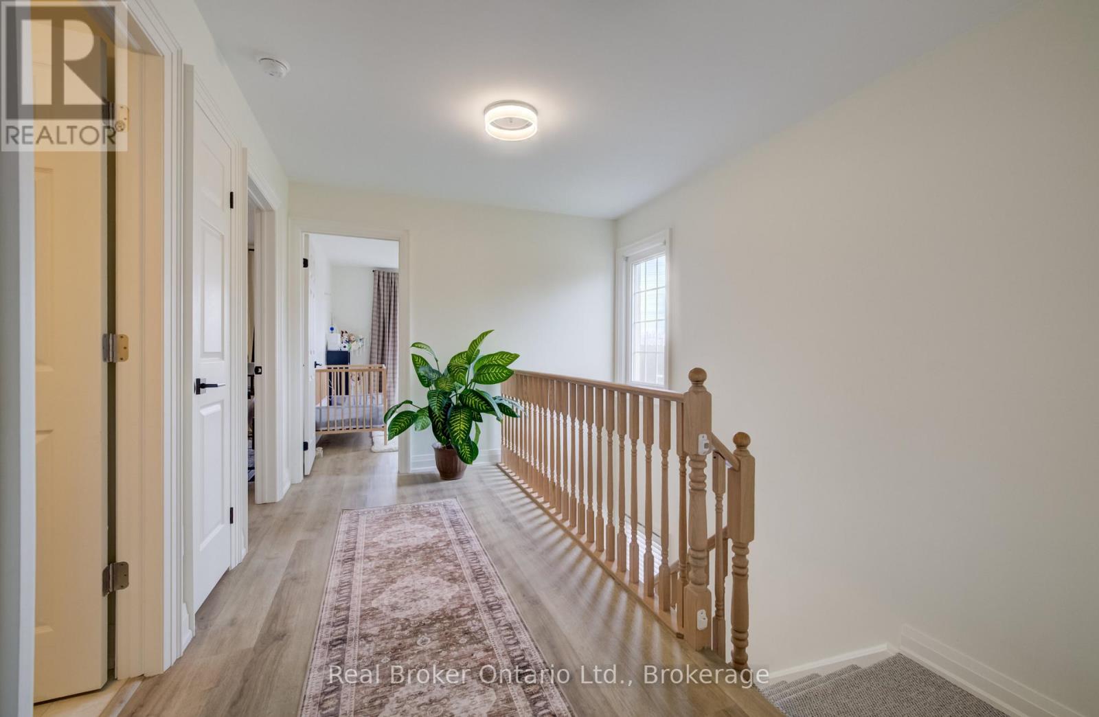 22 - 2022 Atkinson Drive, Burlington, Ontario  L7M 4H6 - Photo 17 - W12914786