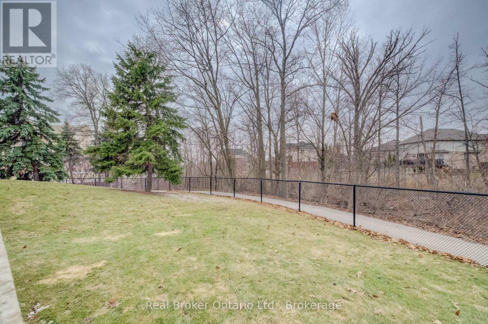 22 - 2022 Atkinson Drive, Burlington, Ontario  L7M 4H6 - Photo 40 - W12914786