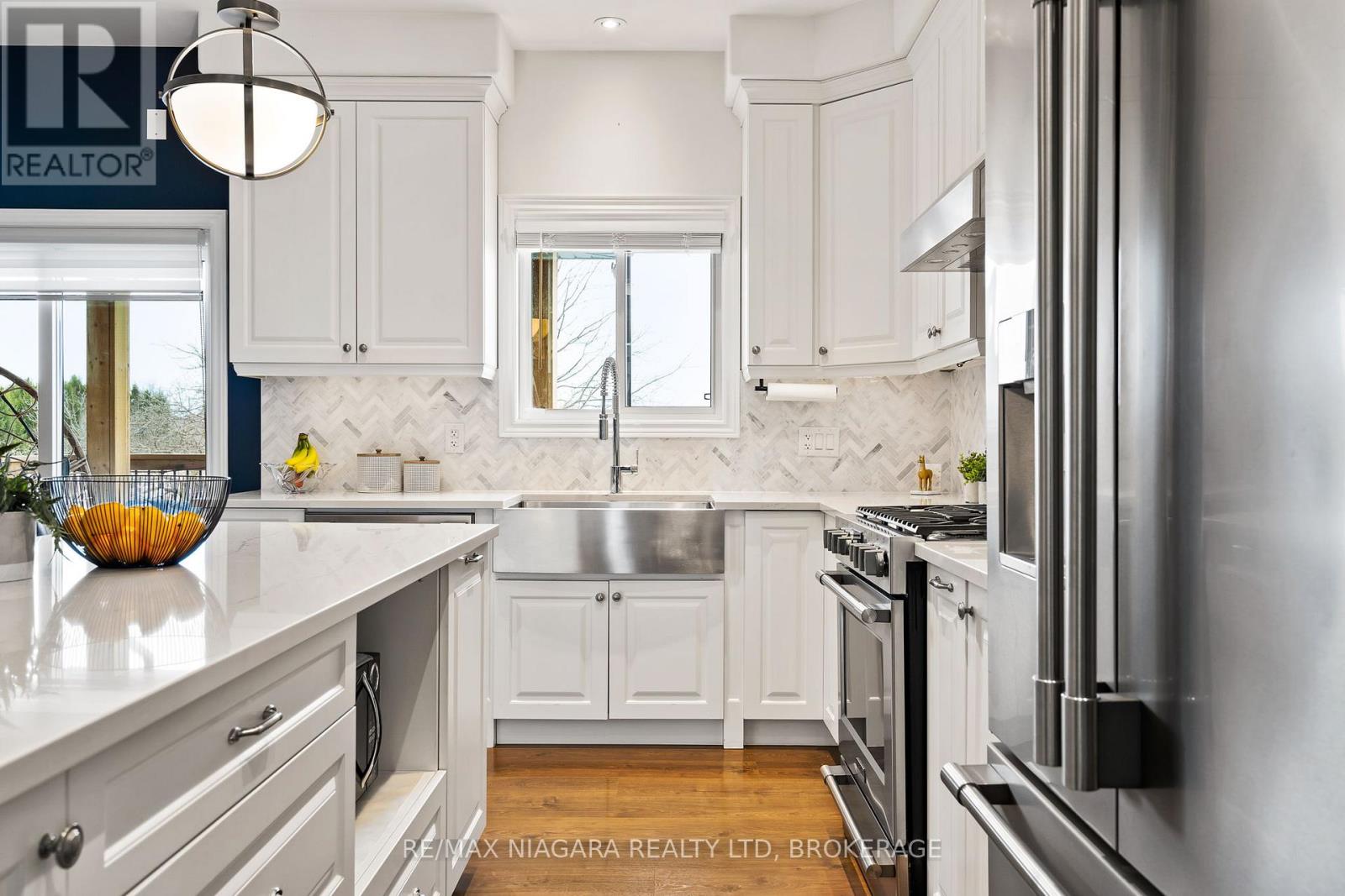 5703 Osprey Avenue, Niagara Falls, Ontario  L2H 0M2 - Photo 9 - X12914738