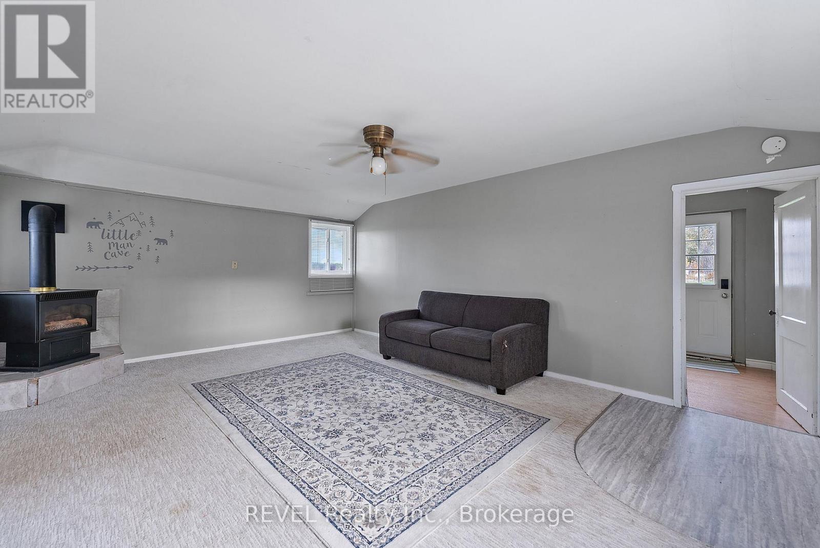 801 South Coast Drive, Haldimand, Ontario  N0A 1L0 - Photo 19 - X12914746