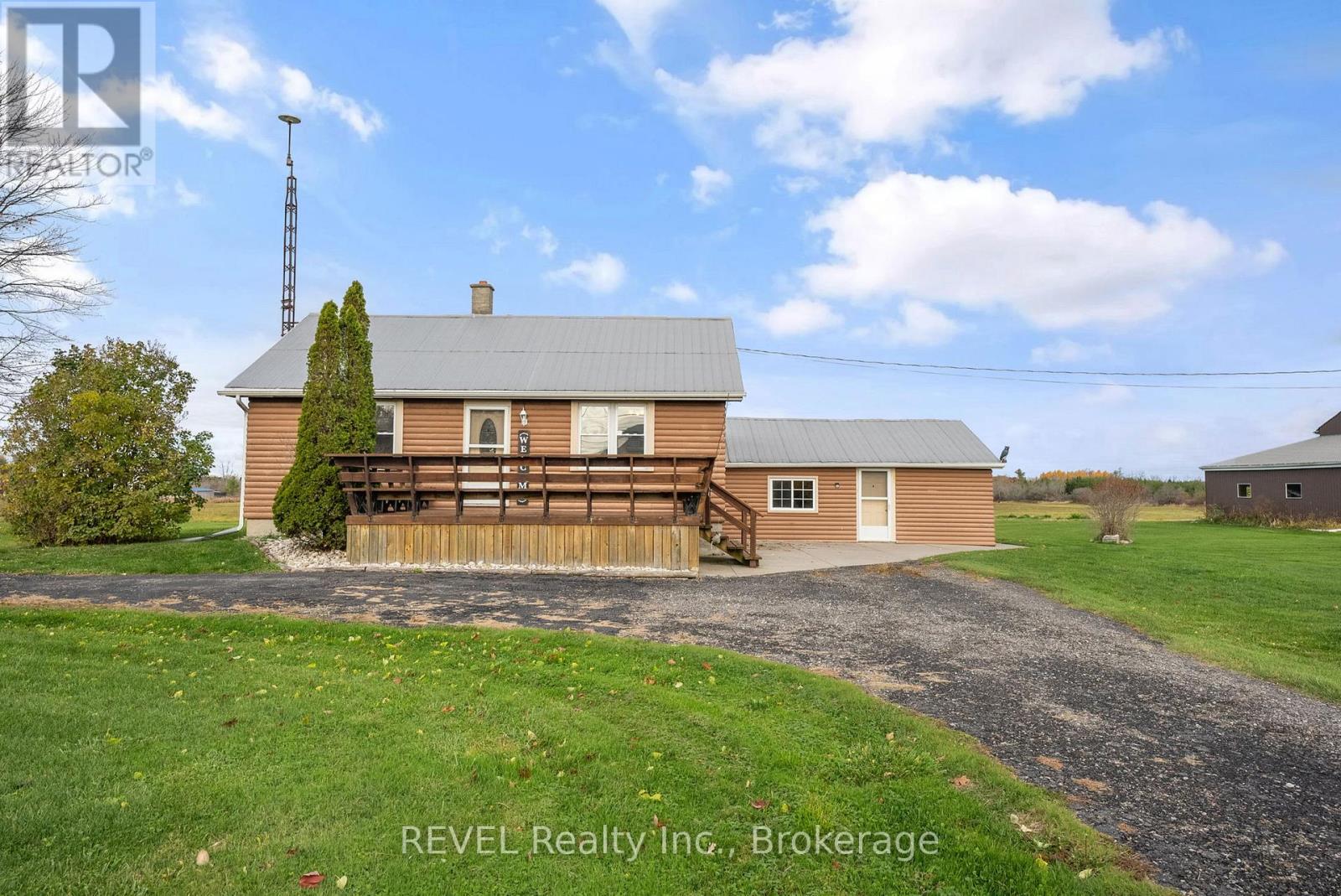 801 South Coast Drive, Haldimand, Ontario  N0A 1L0 - Photo 3 - X12914746