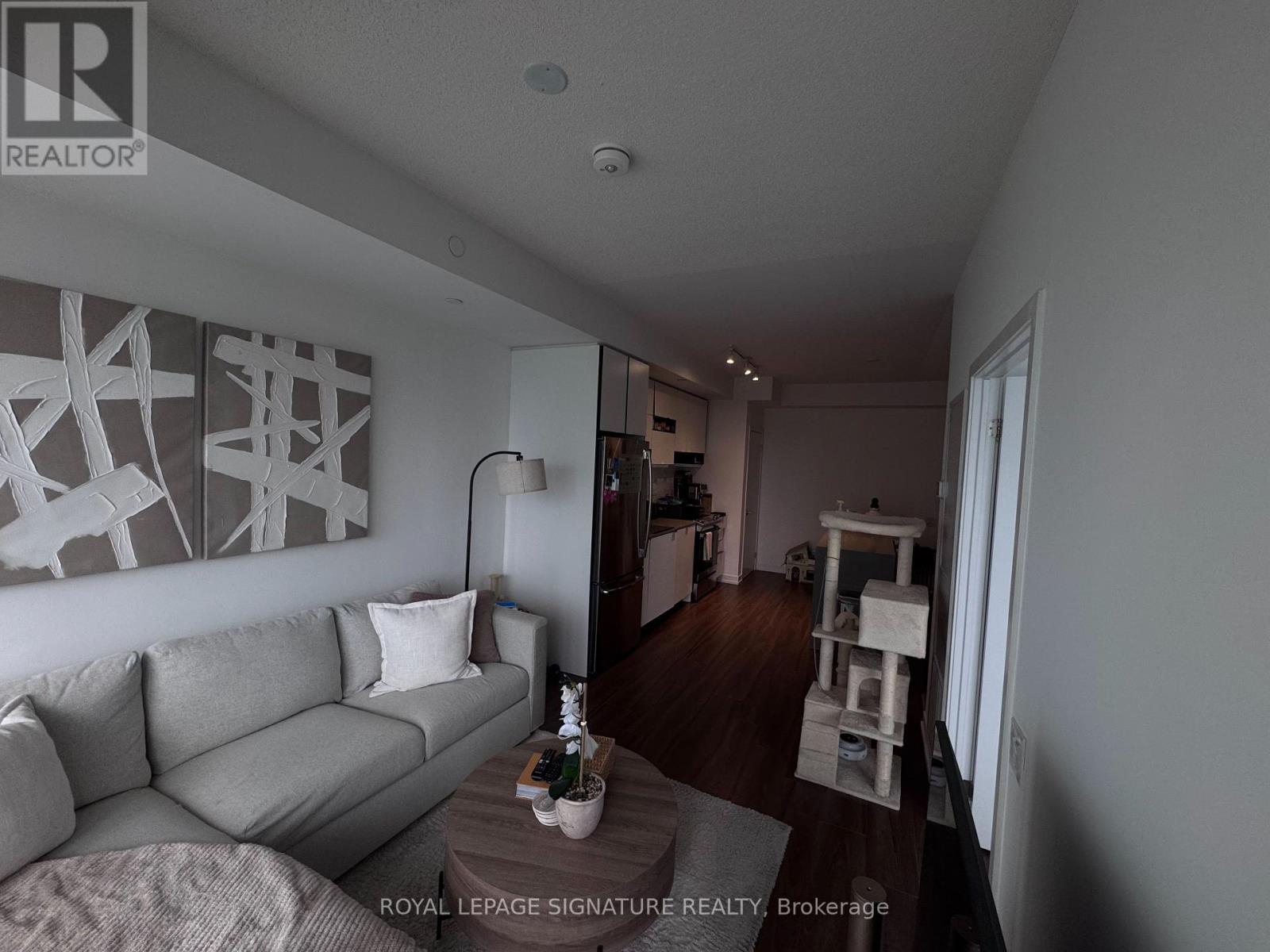 3702 - 4065 Confederation Parkway, Mississauga, Ontario  L5B 0L4 - Photo 12 - W12914274