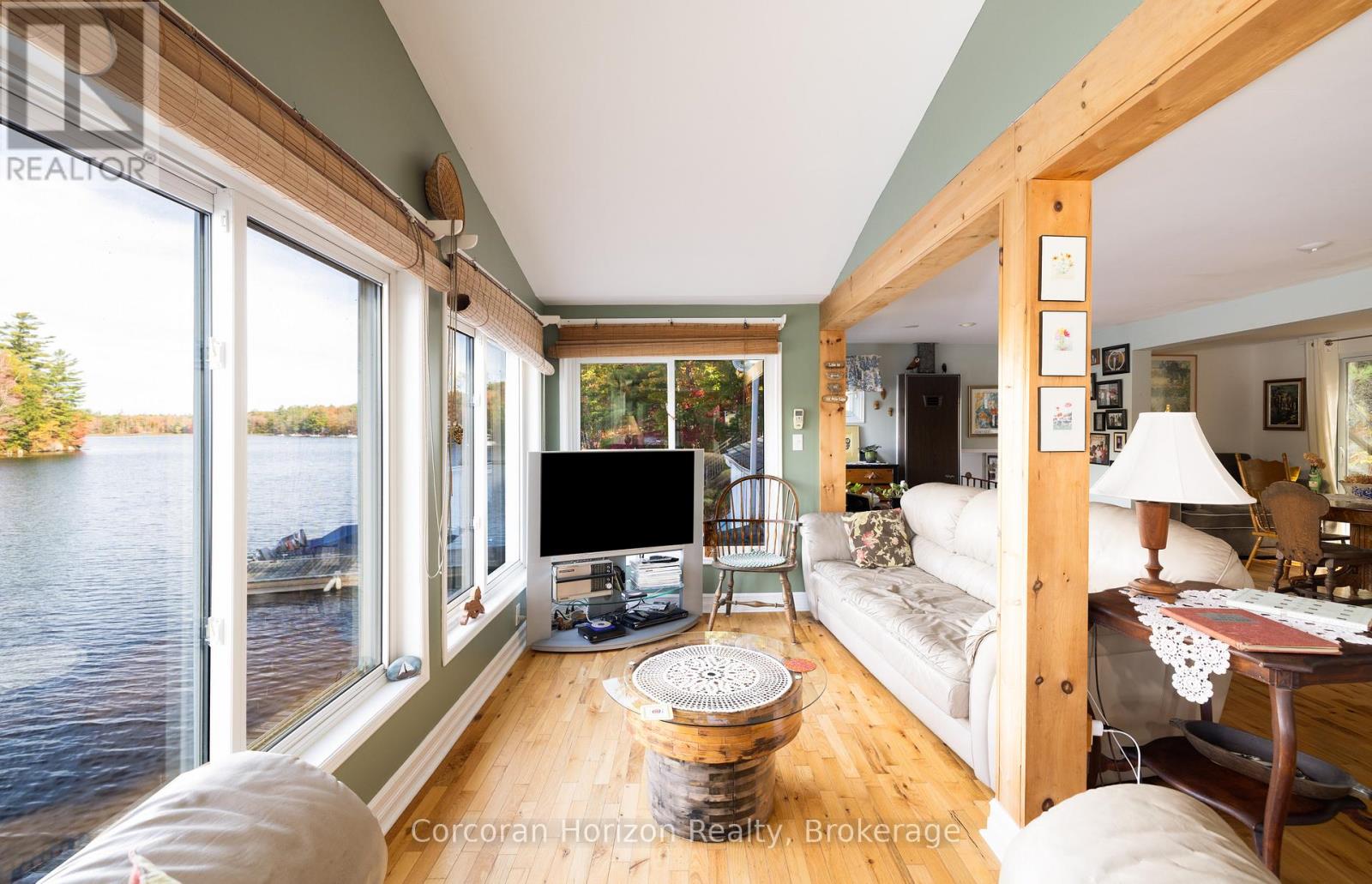 566 Hungry Bay Road W, Georgian Bay, Ontario  L0K 1S0 - Photo 13 - X12914632