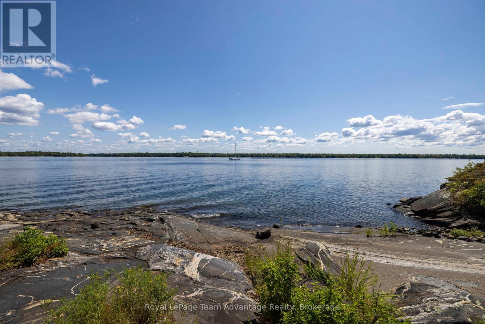 3 57c Island, Carling, Ontario  P0G 1G0 - Photo 27 - X12914800