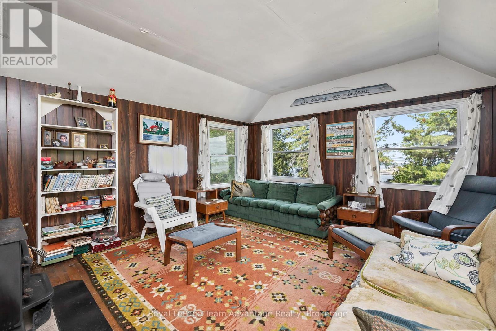 3 57c Island, Carling, Ontario  P0G 1G0 - Photo 9 - X12914800