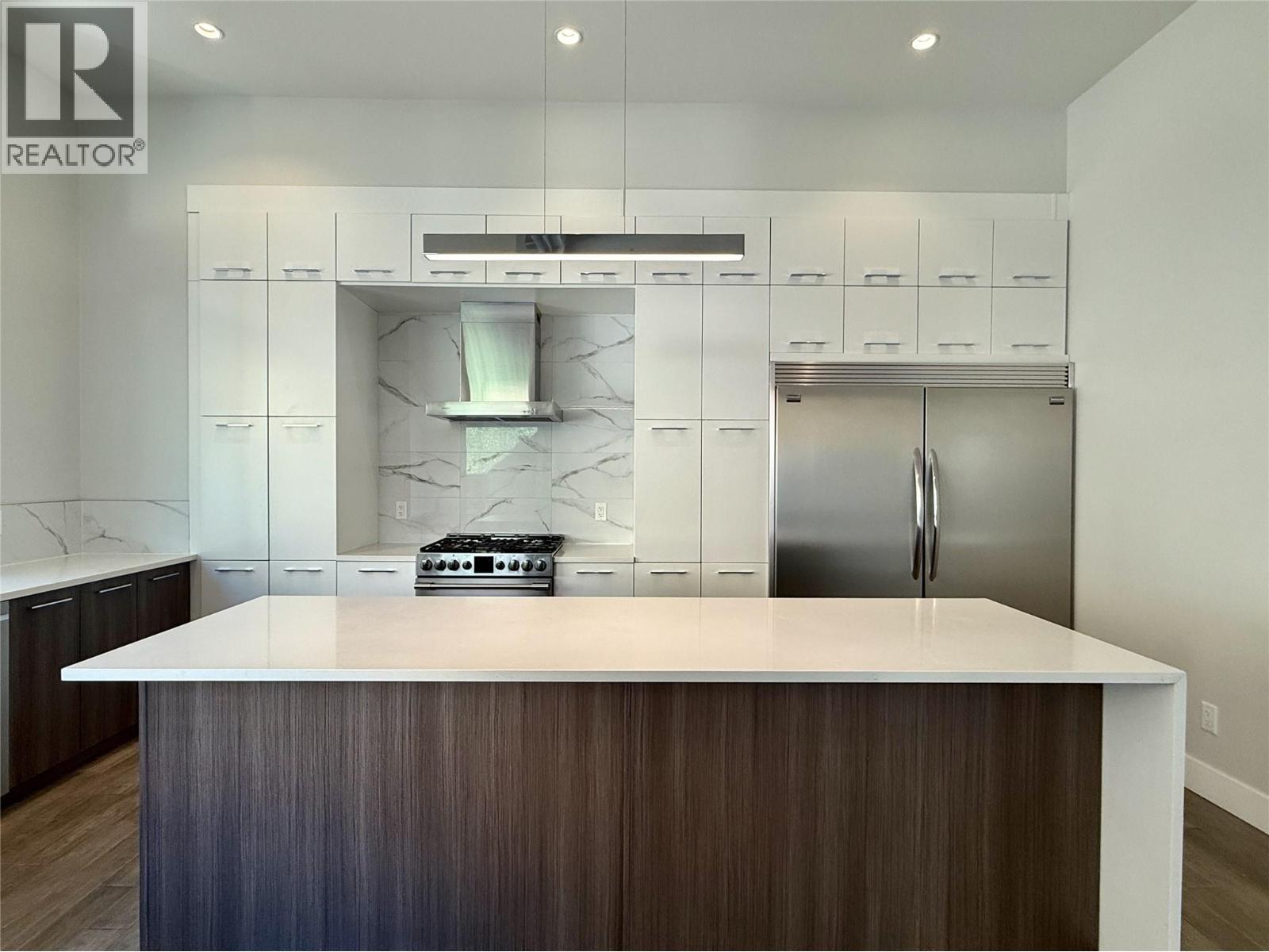 3567 Mckinley Beach Drive, Kelowna, British Columbia  V1V 3G2 - Photo 5 - 10366664