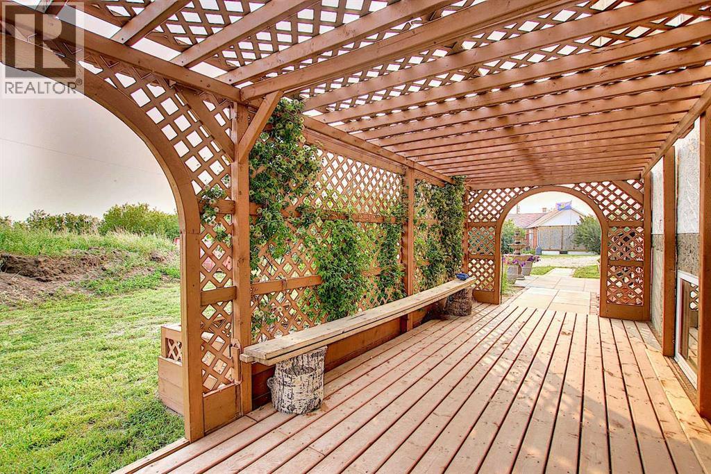 255046 Township Road 250, Rural Wheatland County, Alberta  T1P 0K6 - Photo 2 - A2265589