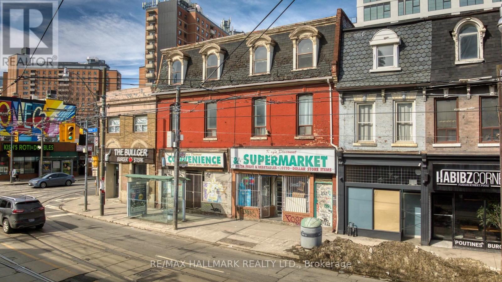 350-352 Queen Street E, Toronto (Regent Park), Ontario  M5A 1T1 - Photo 2 - C12914562