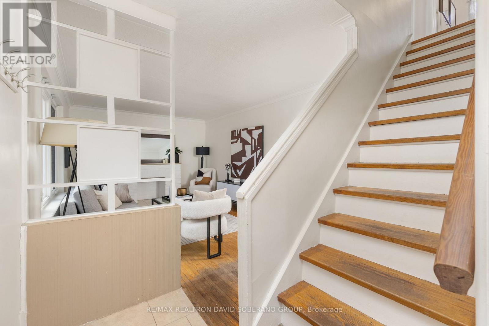 38 Touraine Avenue, Toronto, Ontario  M3H 1R2 - Photo 16 - C12914570