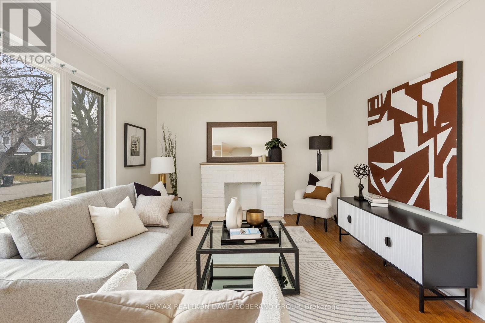 38 Touraine Avenue, Toronto, Ontario  M3H 1R2 - Photo 5 - C12914570