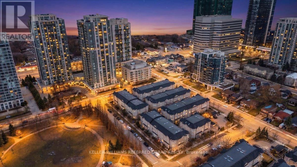 101 - 16 HUMBERSTONE DRIVE, Toronto, Ontario