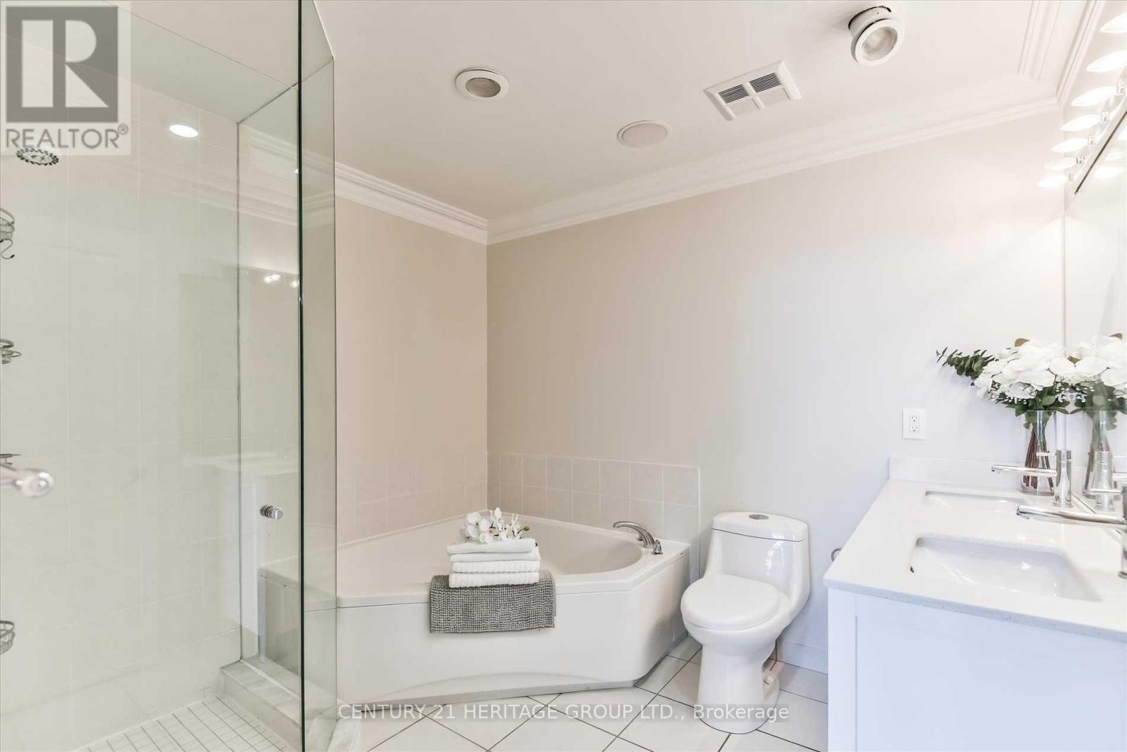 Ph-202 - 4968 Yonge Street, Toronto, Ontario  M2N 7G9 - Photo 7 - C12914696