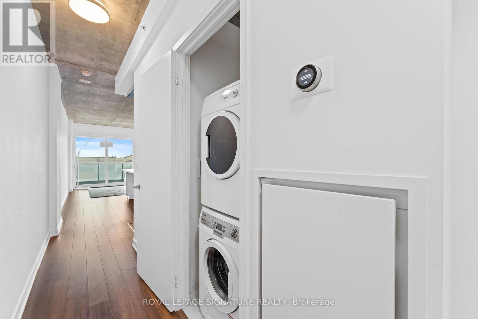 907 - 210 Simcoe Street, Toronto, Ontario  M5T 0A9 - Photo 10 - C12914726