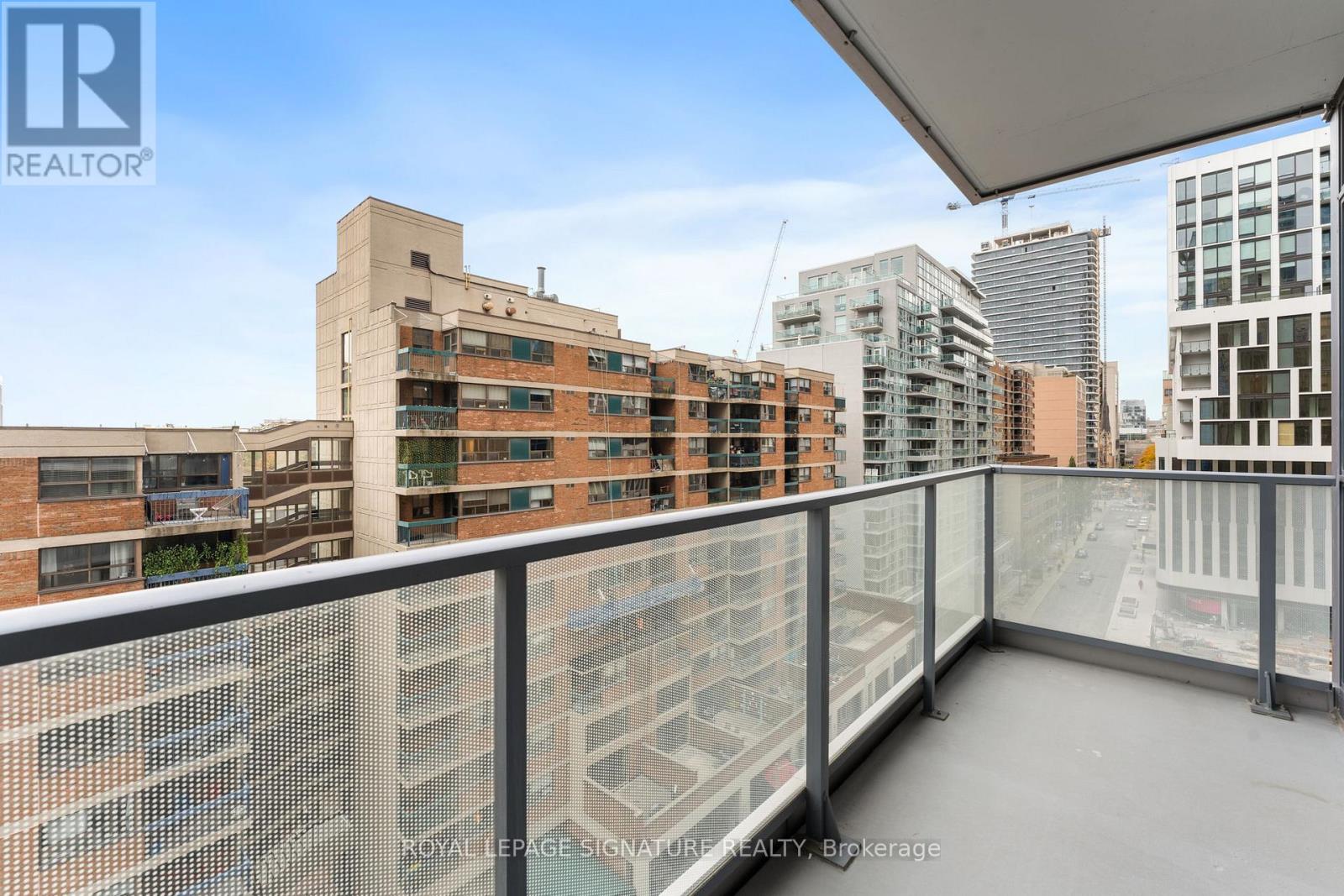 907 - 210 Simcoe Street, Toronto, Ontario  M5T 0A9 - Photo 11 - C12914726