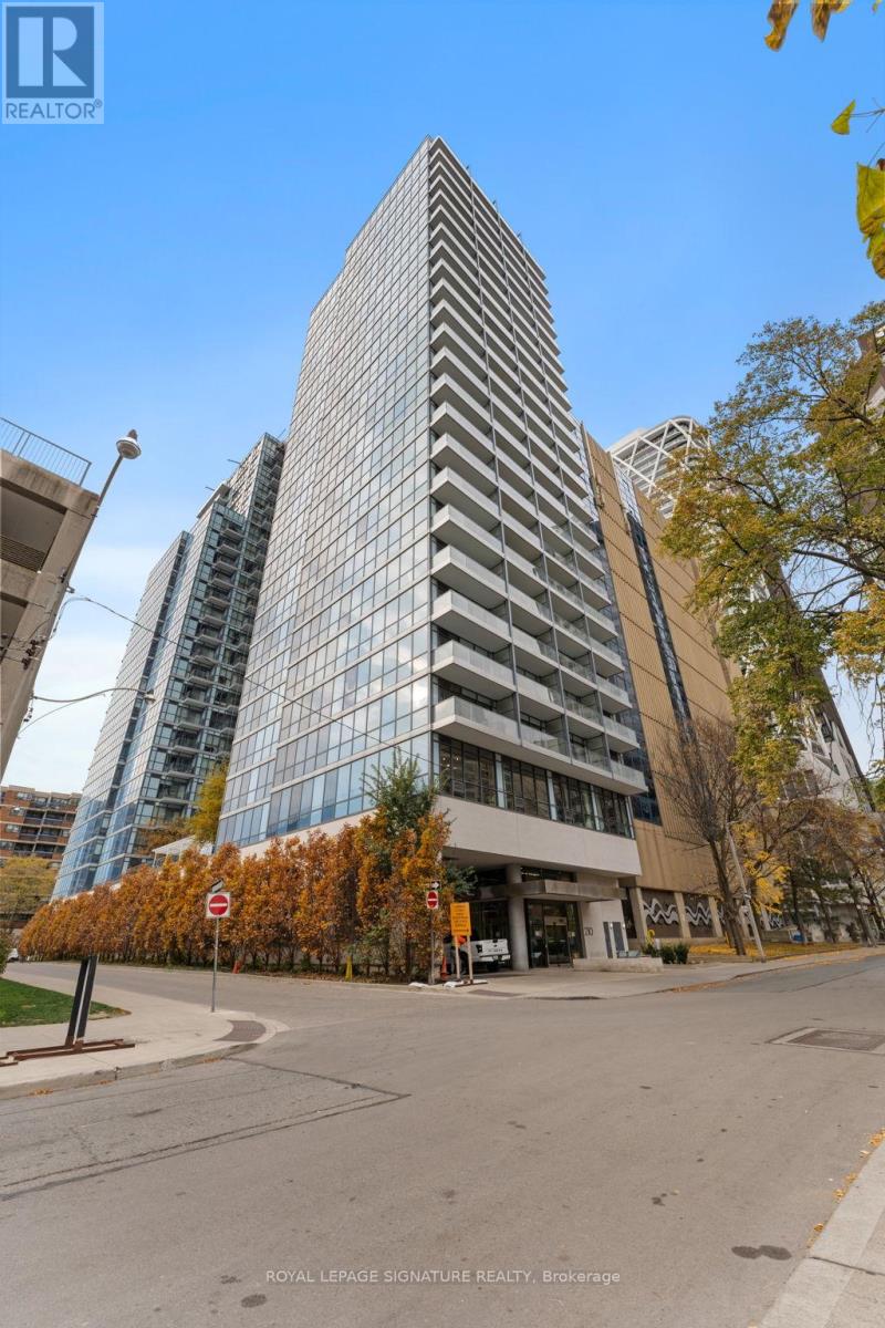 907 - 210 Simcoe Street, Toronto, Ontario  M5T 0A9 - Photo 17 - C12914726