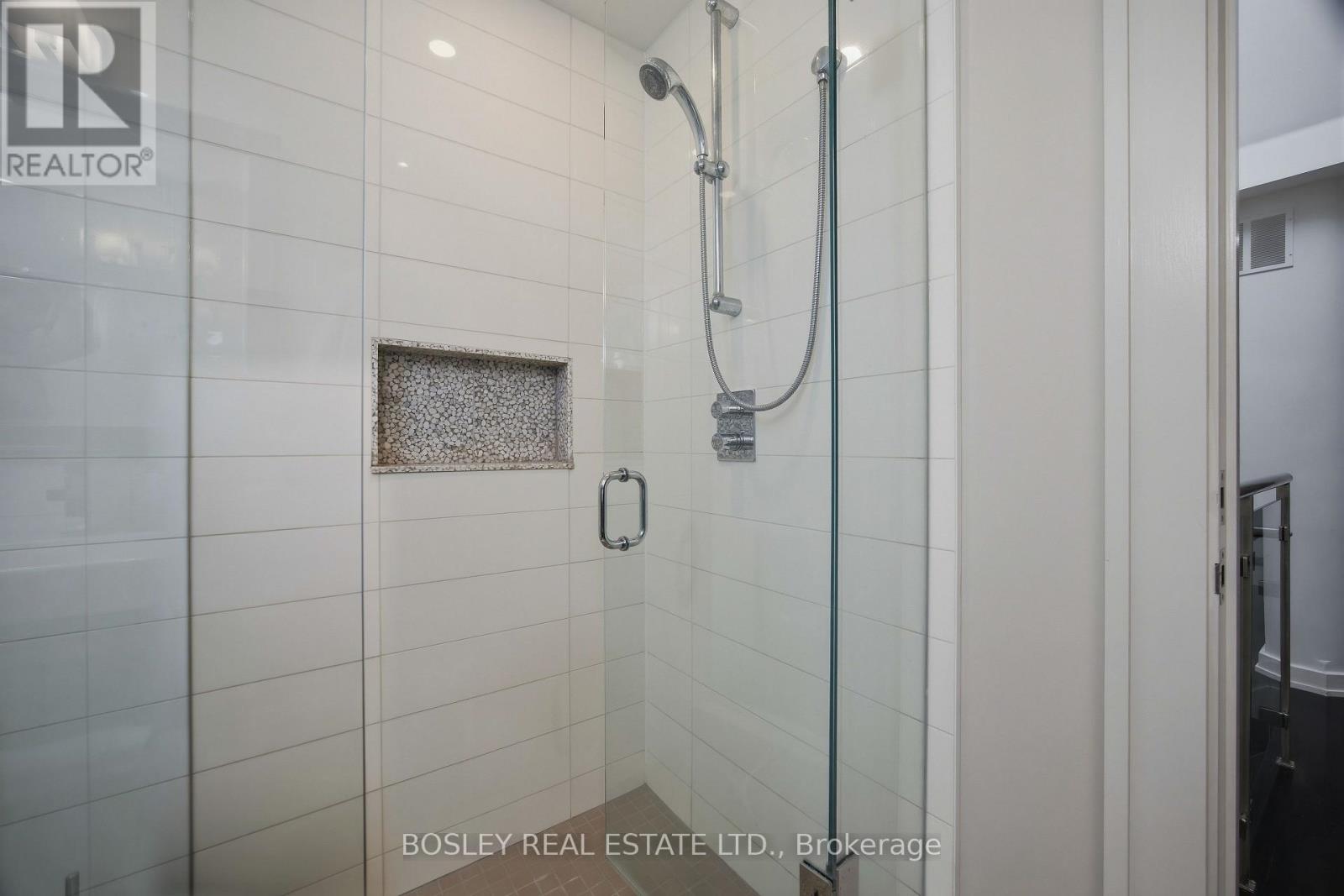 18 Coldstream Avenue, Toronto, Ontario  M5N 1X6 - Photo 20 - C12914744