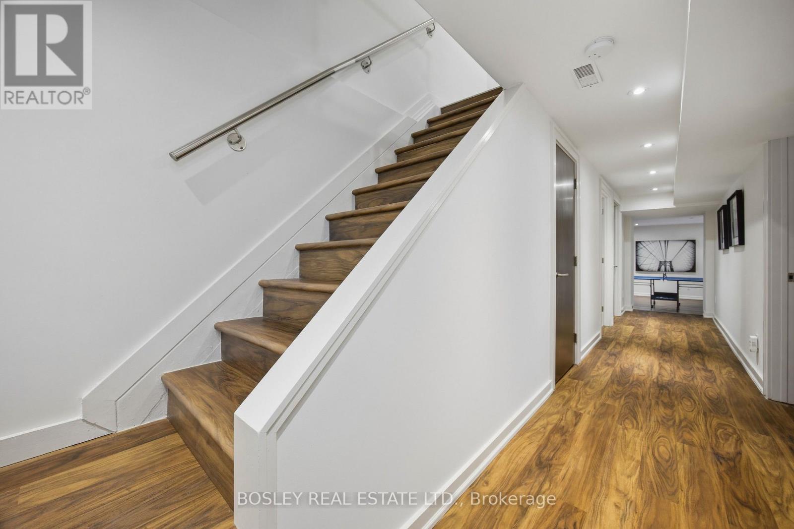 18 Coldstream Avenue, Toronto, Ontario  M5N 1X6 - Photo 34 - C12914744