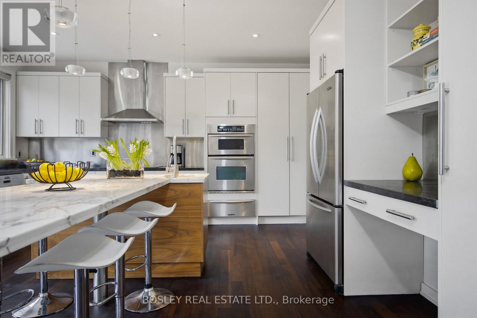 18 Coldstream Avenue, Toronto, Ontario  M5N 1X6 - Photo 9 - C12914744