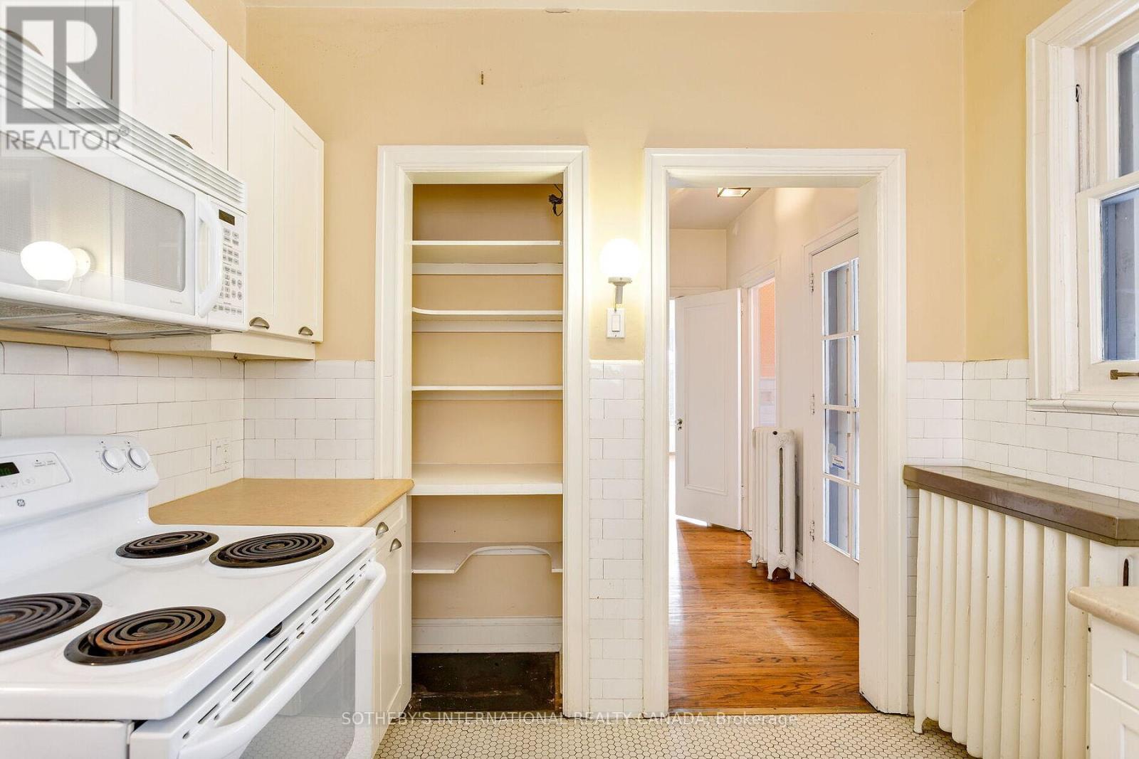 16 Rose Park Crescent, Toronto, Ontario  M4T 1P9 - Photo 23 - C12914796