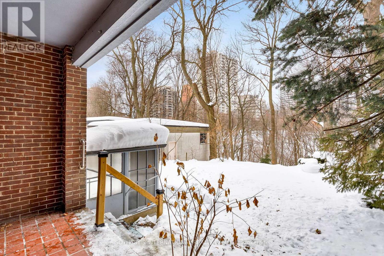 16 Rose Park Crescent, Toronto, Ontario  M4T 1P9 - Photo 41 - C12914796