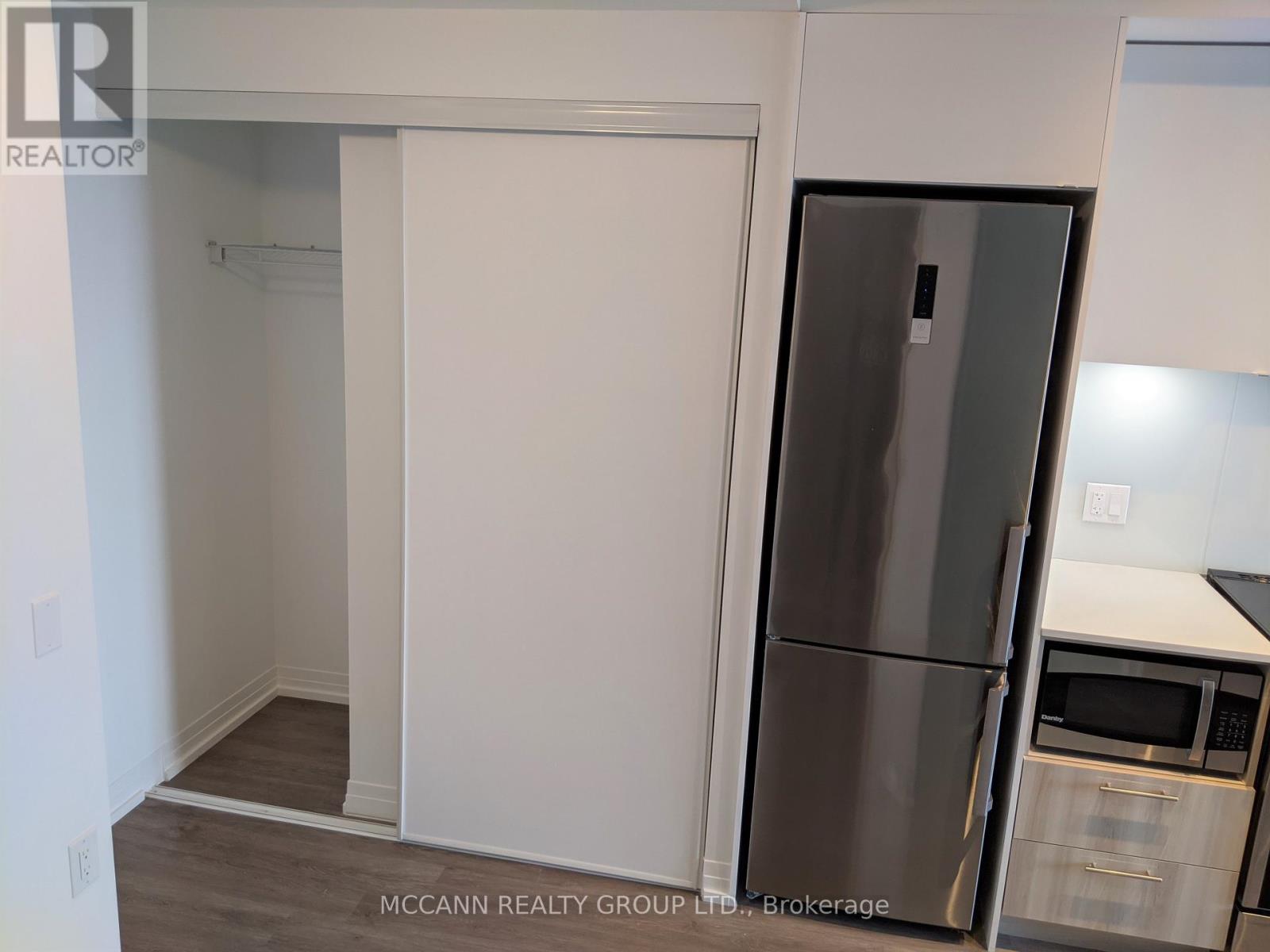 3302 - 251 Jarvis Street, Toronto, Ontario  M5B 0C3 - Photo 5 - C12914894