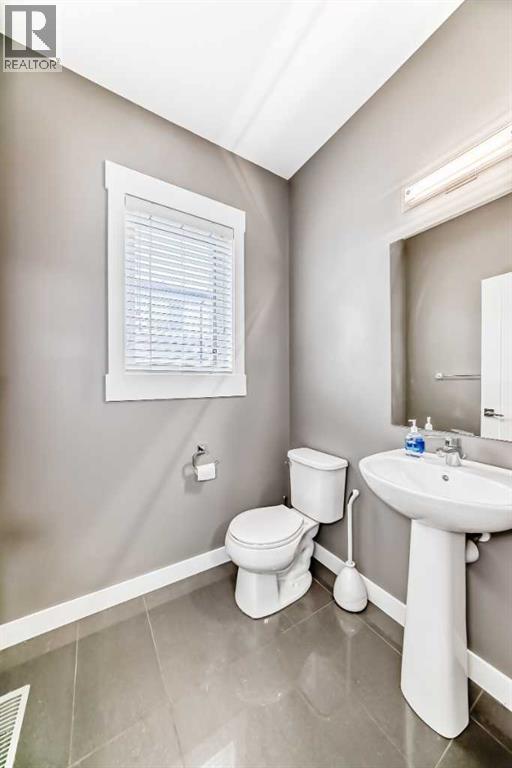 53, 111 Rainbow Falls, Chestermere, Alberta  T1X 0Z5 - Photo 22 - A2290752