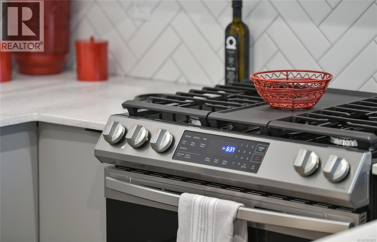 206 1114 Samar Cres, Langford, British Columbia  V9B 7C5 - Photo 2 - 1029241