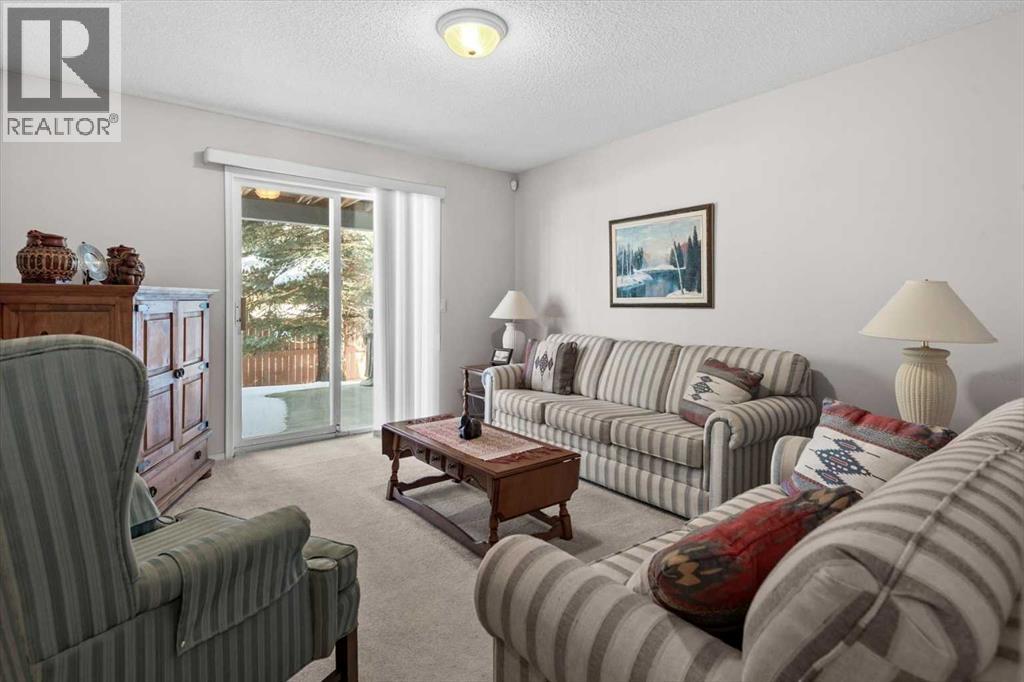 180 Valley Ridge Heights Nw, Calgary, Alberta  T3B 5T3 - Photo 32 - A2292628