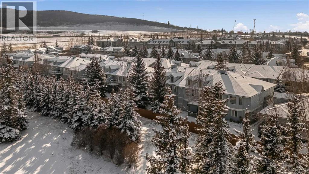180 Valley Ridge Heights Nw, Calgary, Alberta  T3B 5T3 - Photo 36 - A2292628