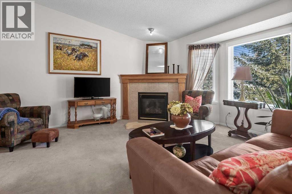 180 Valley Ridge Heights Nw, Calgary, Alberta  T3B 5T3 - Photo 7 - A2292628