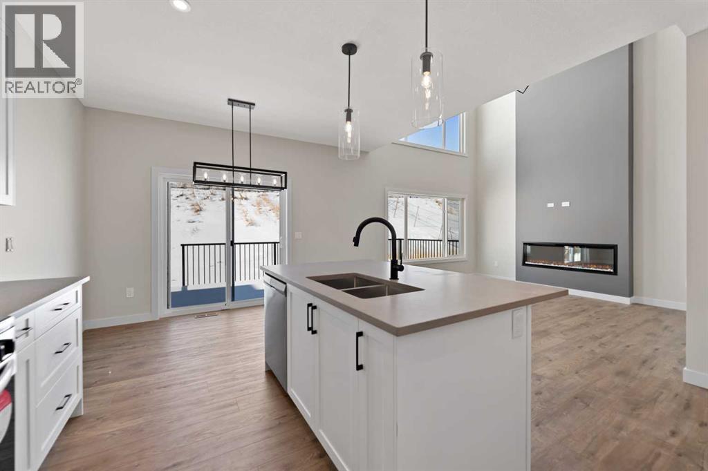 1051 Fowler Road Sw, Airdrie, Alberta  T4B 5T2 - Photo 8 - A2293504