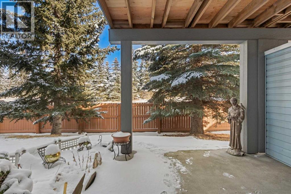 180 Valley Ridge Heights Nw, Calgary, Alberta  T3B 5T3 - Photo 34 - A2292628