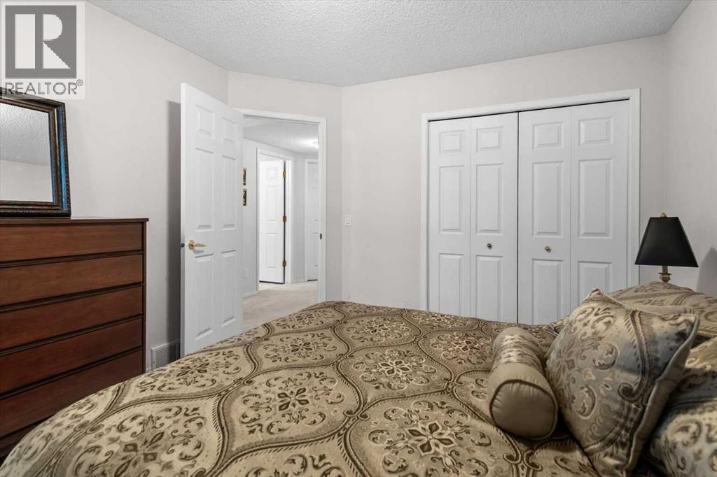 180 Valley Ridge Heights Nw, Calgary, Alberta  T3B 5T3 - Photo 29 - A2292628