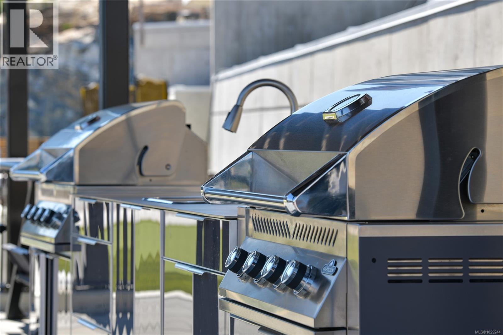 301 1114 Samar Cres, Langford, British Columbia  V9B 7C5 - Photo 11 - 1029244