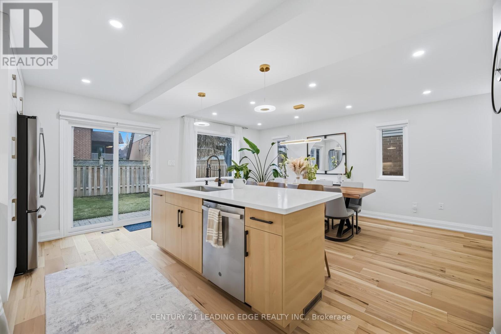 923 Redbird Crescent, Pickering, Ontario  L1V 5K8 - Photo 17 - E12914658