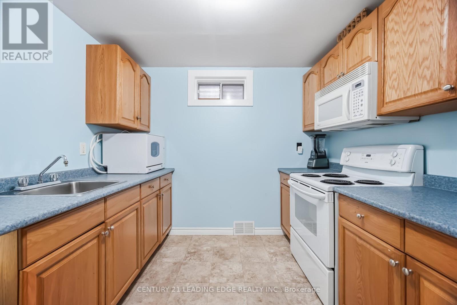 923 Redbird Crescent, Pickering, Ontario  L1V 5K8 - Photo 43 - E12914658